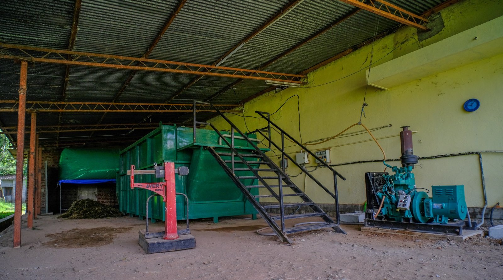 A biomethanation installation fitted to the site's operational reality
